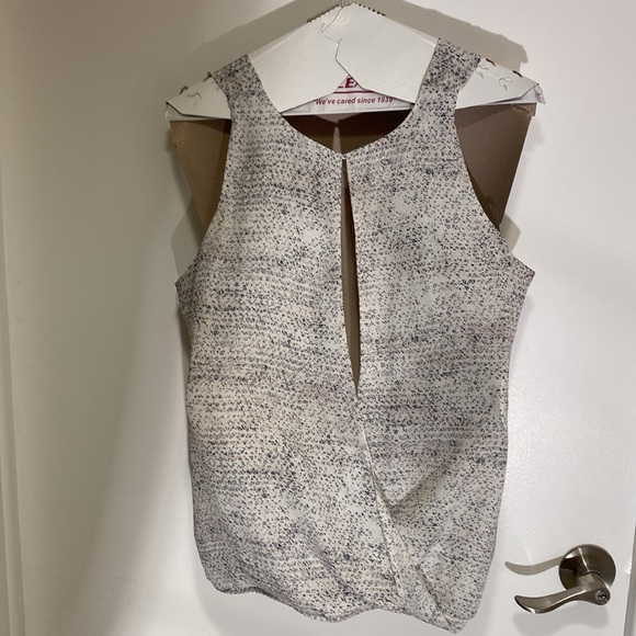 Speckled Sleeveless Women's Top - Picture 3 of 4